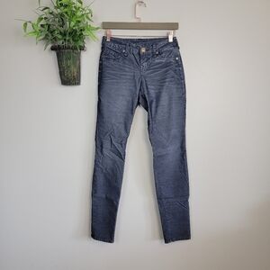 True Religion 26 Shannon Skinny Onyx Black Fine Corduroy Jegging Stretch Jeans